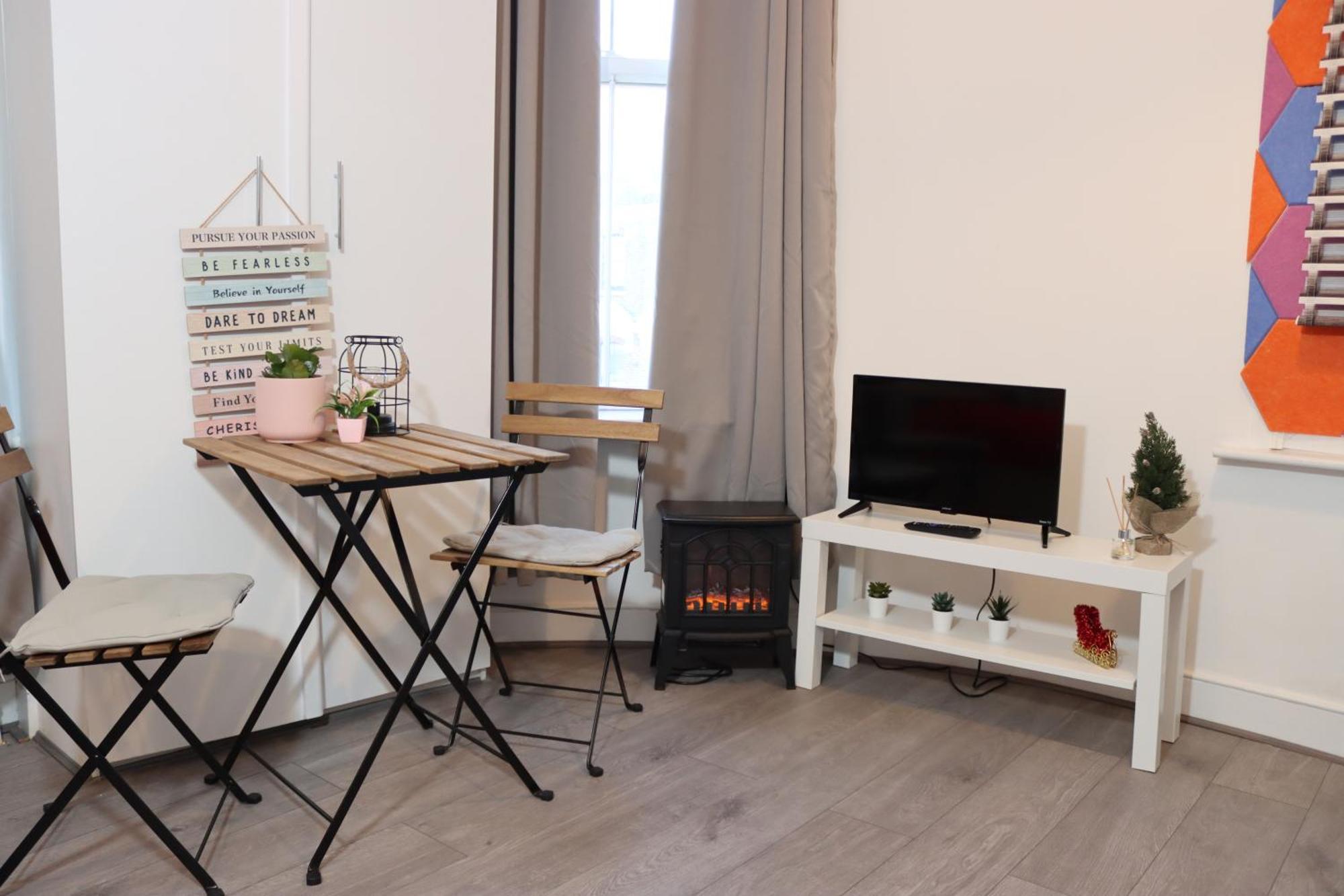 Appartement Cosy With Kitchenette And Private Bathroom - 15mins To London! Londres